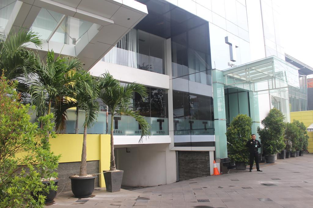 T Jakarta