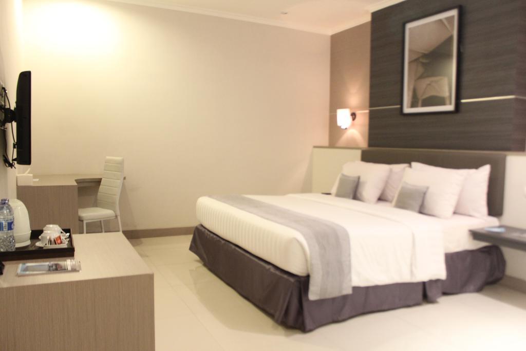 T Hotel Jakarta