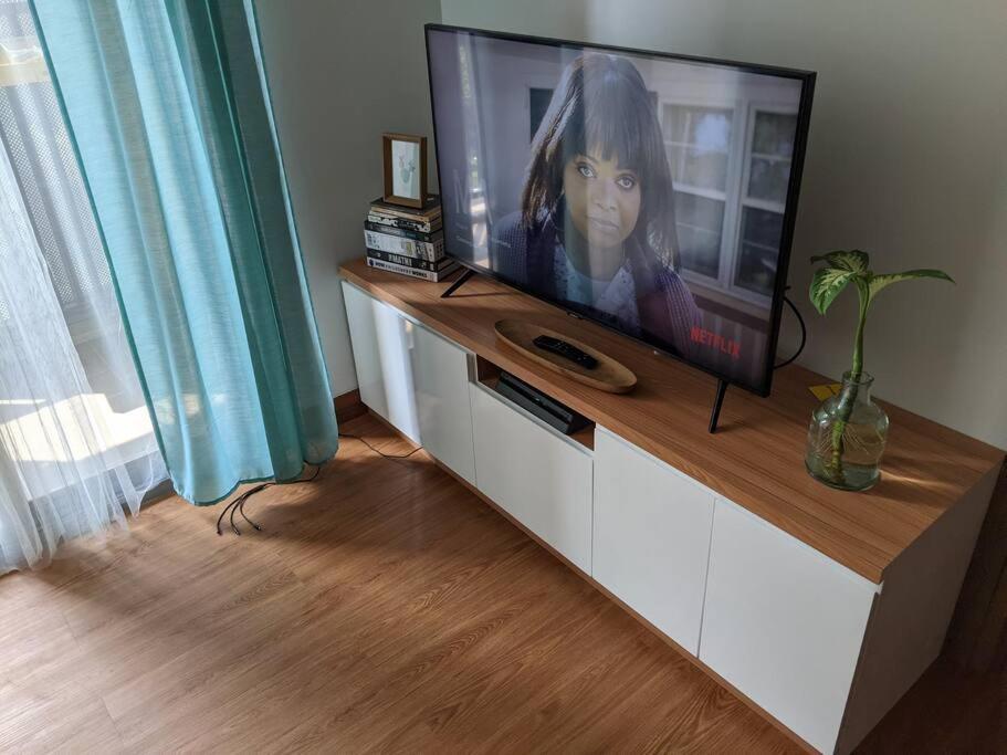 Pejaten Park 1 Bedroom Sage Smart Tv, Netflix, Prime, Youtube Apartment *