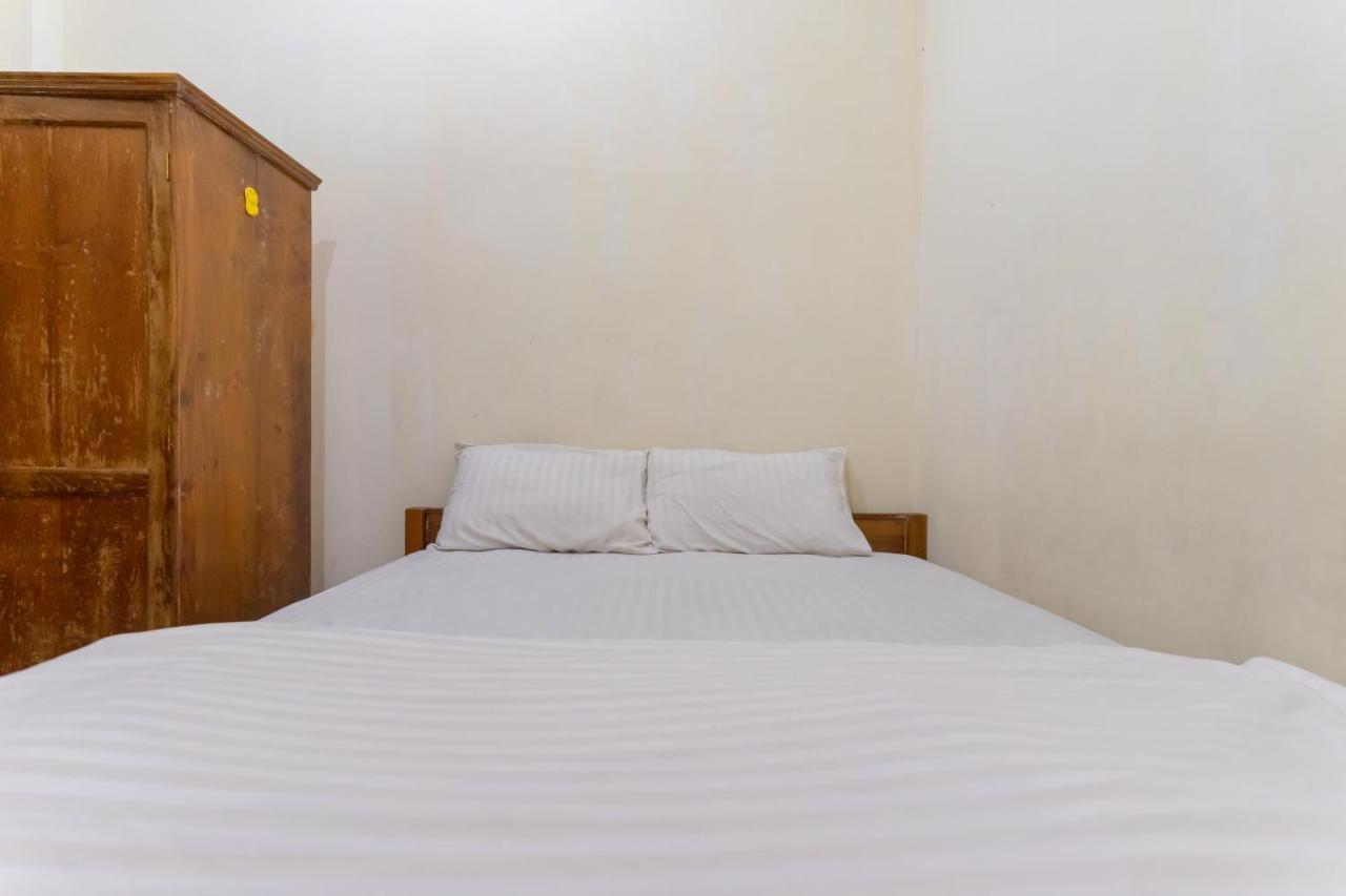 Kebon Kacang Residence Redpartner Hotel