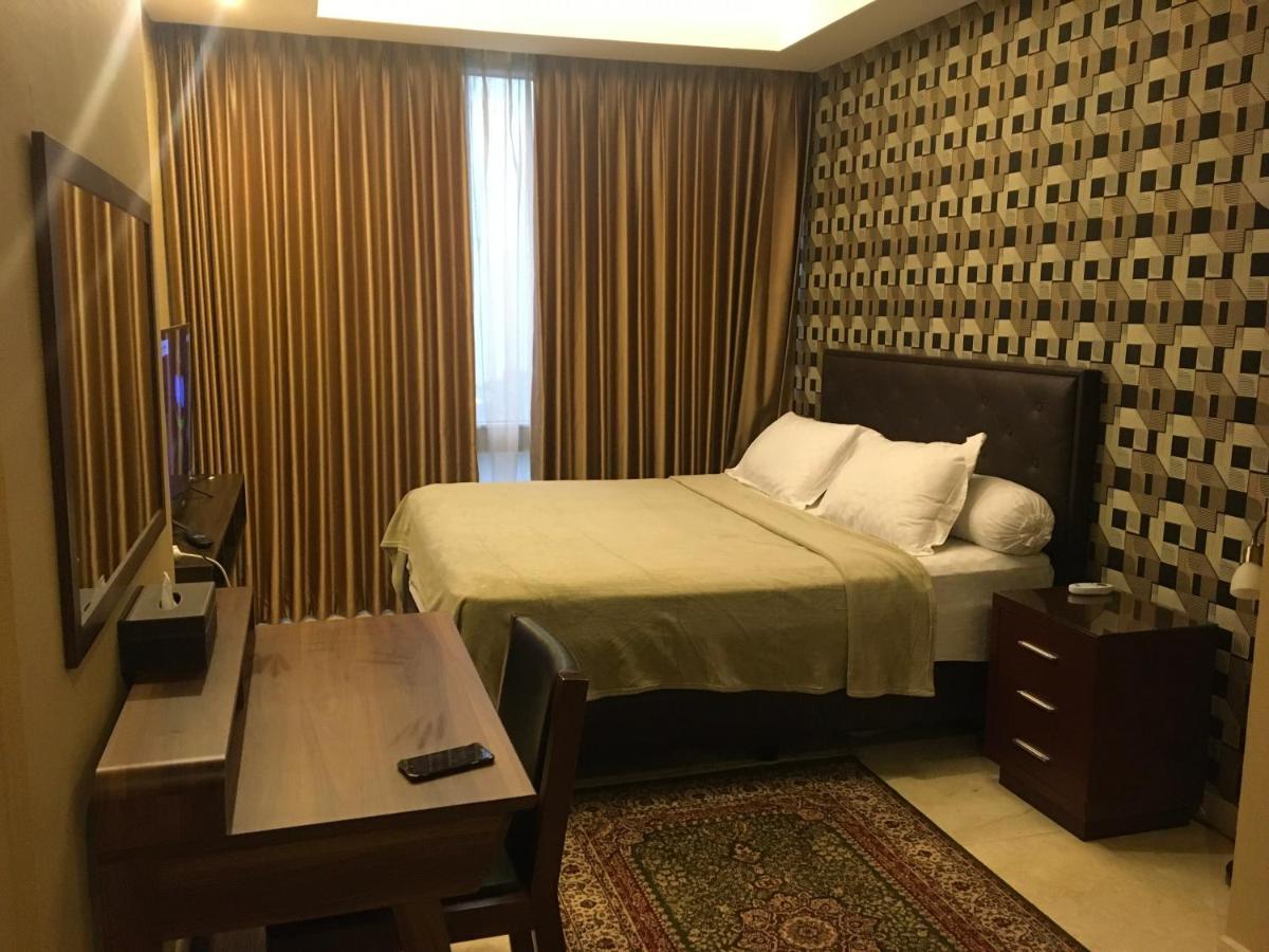 Apartemen Luxury 2 Bedroom At The Grove-masterpiece, Epicentrum