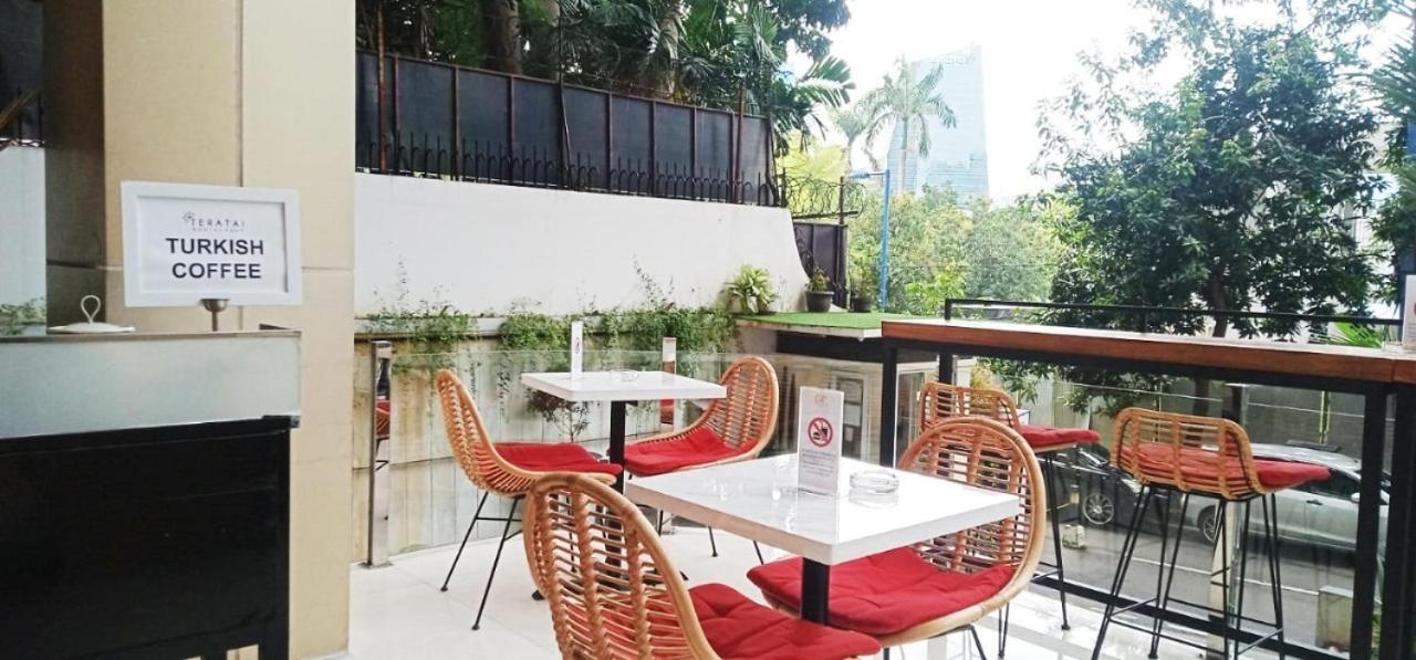 Gp Mega Kuningan Hotel 3*
