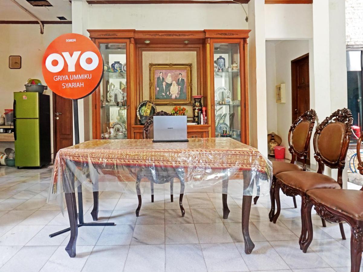 Hotel Oyo 90824 Griya Ummiku Syariah 2*