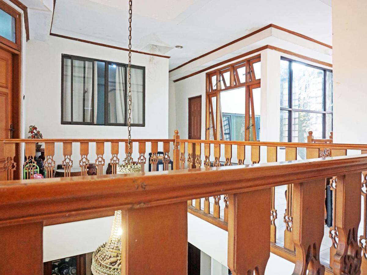 Hotel Oyo 90824 Griya Ummiku Syariah