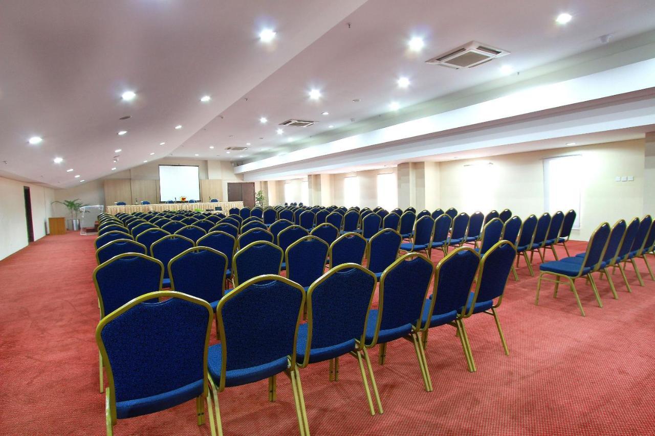 Prasada Mansion Sudirman 3*