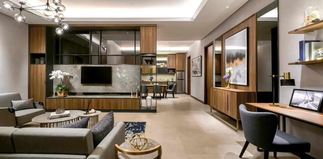 Aparthotel Oakwood Premier Cozmo 5*