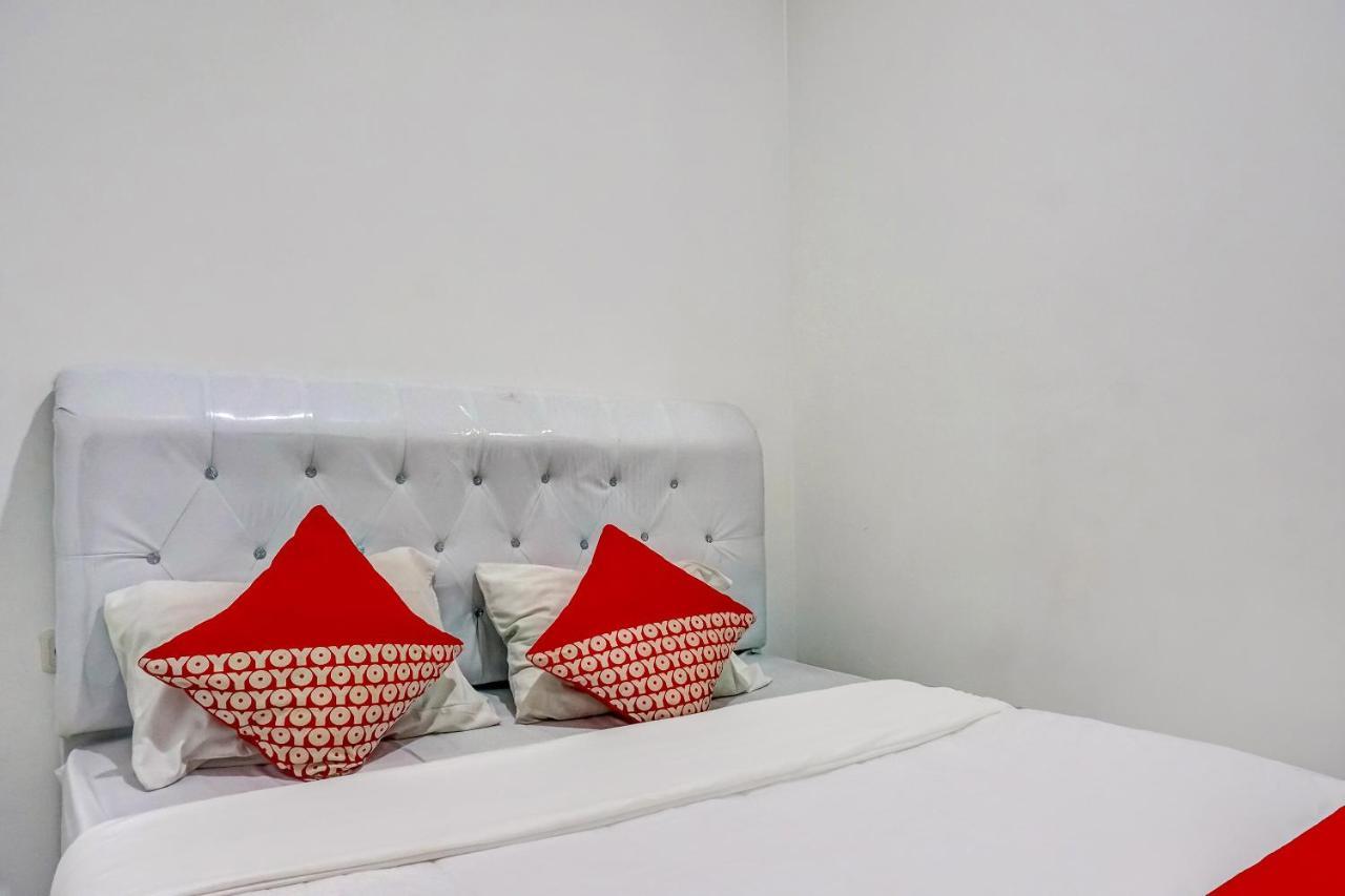 Oyo 90941 Egelsa 2020 Syariah Hotel 2*
