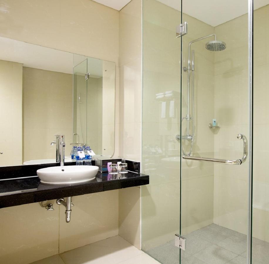 Hariston & Suites, Pluit - 4* Jakarta