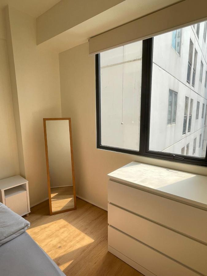 Moagi Geranium - Netflix Ready! At Bassura Apartment Jakarta