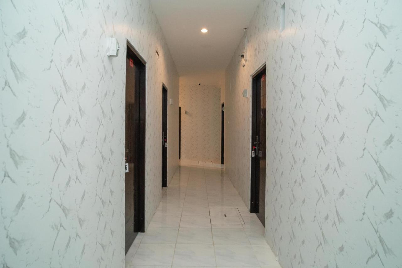 Hotel Reddoorz Near Sarinah Jakarta