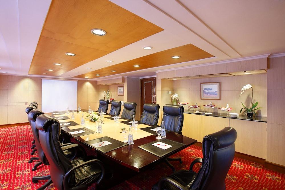 Ambhara 4* Jakarta