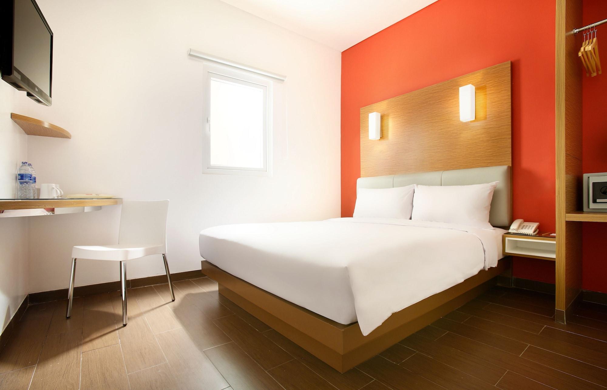 Amaris Seasons City Jakarta