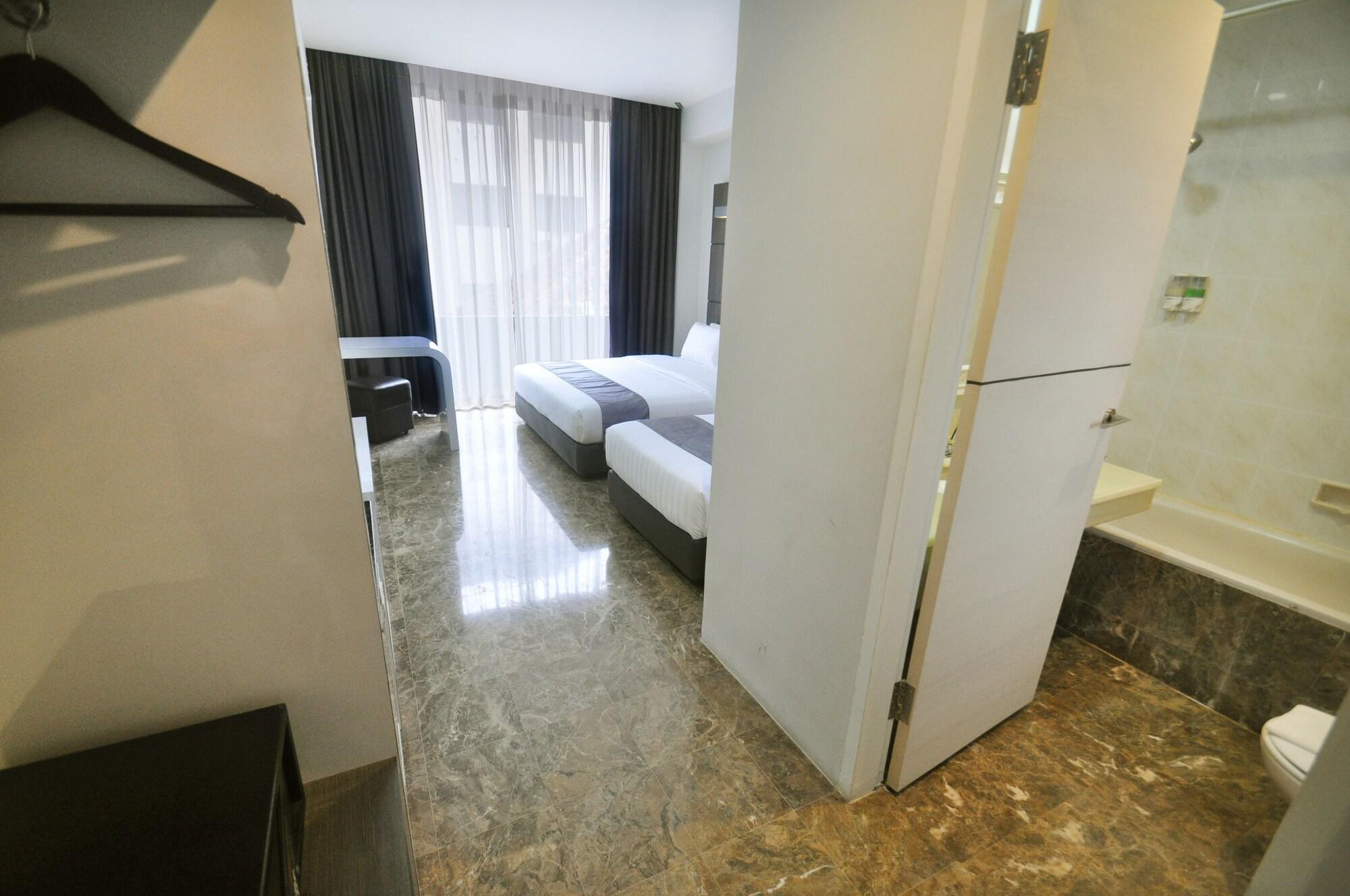 Hotel Dreamtel 3*