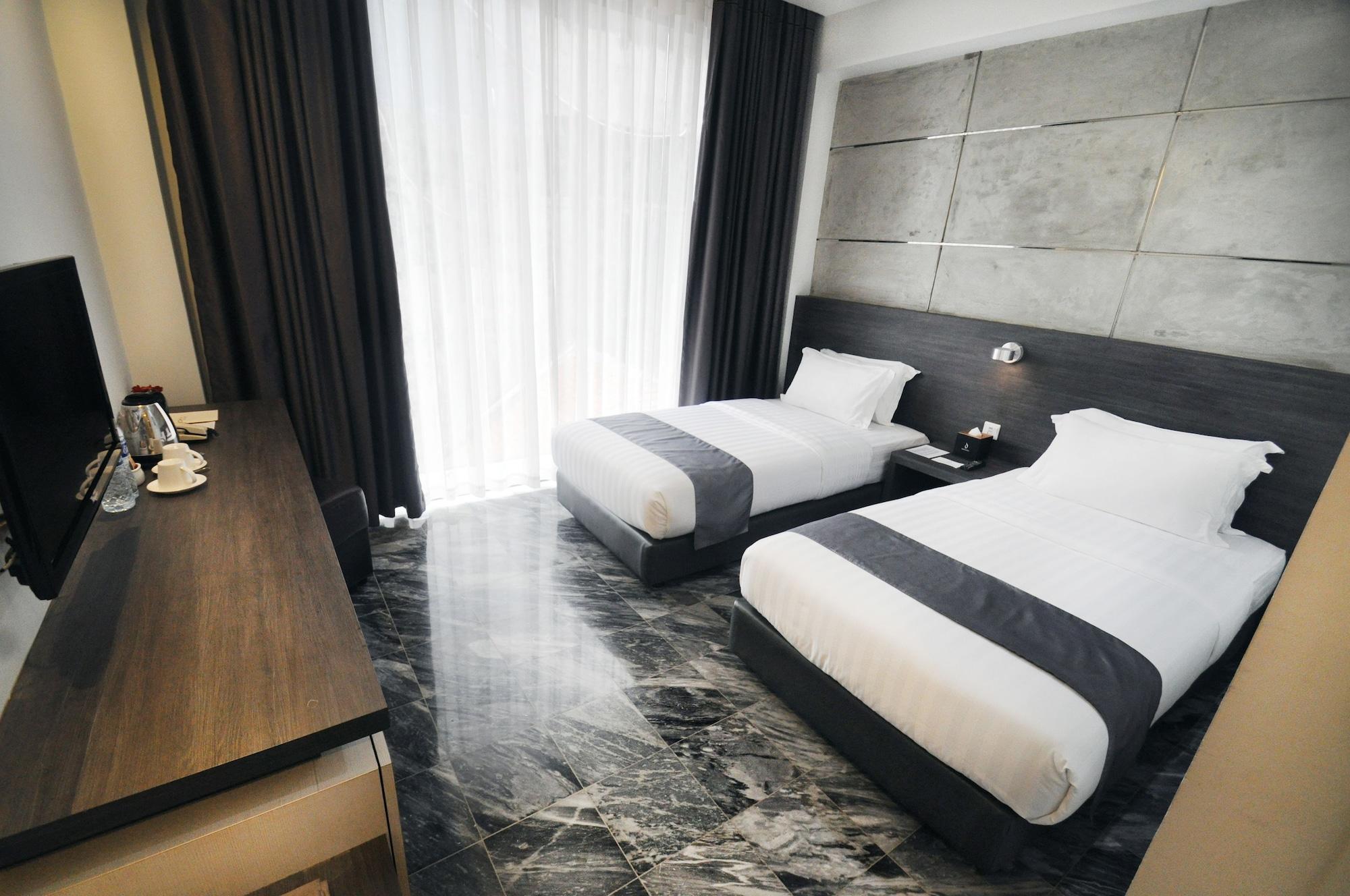 Dreamtel Hotel