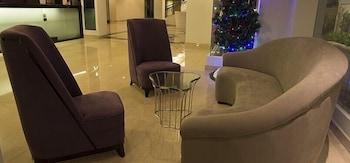 Diradja Khách sạn 3*