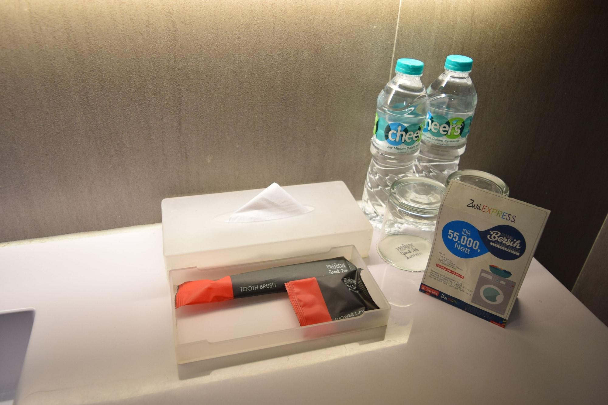 Zuri Express Mangga Dua Hotel 3*