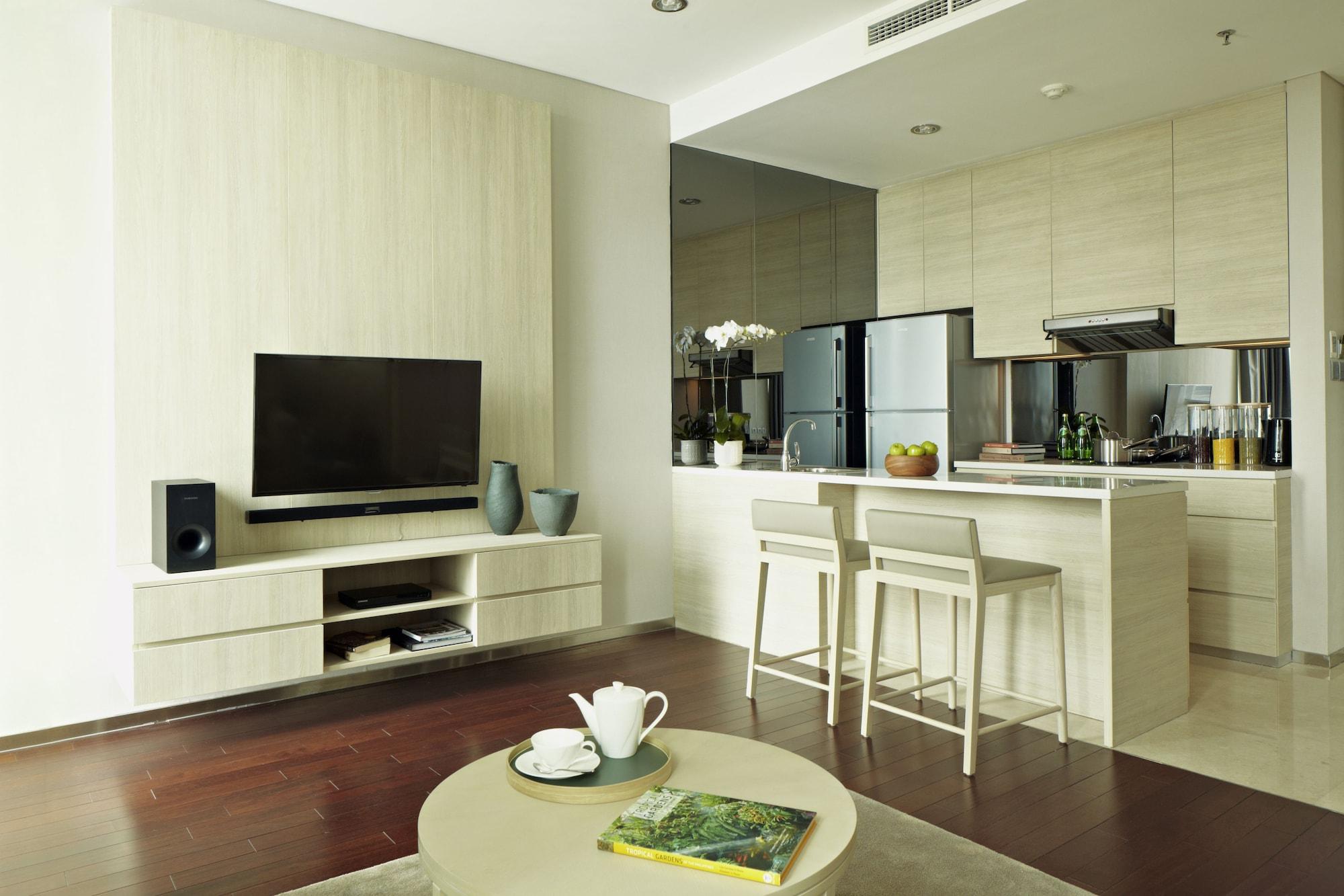 Aparthotel Fraser Menteng 5*