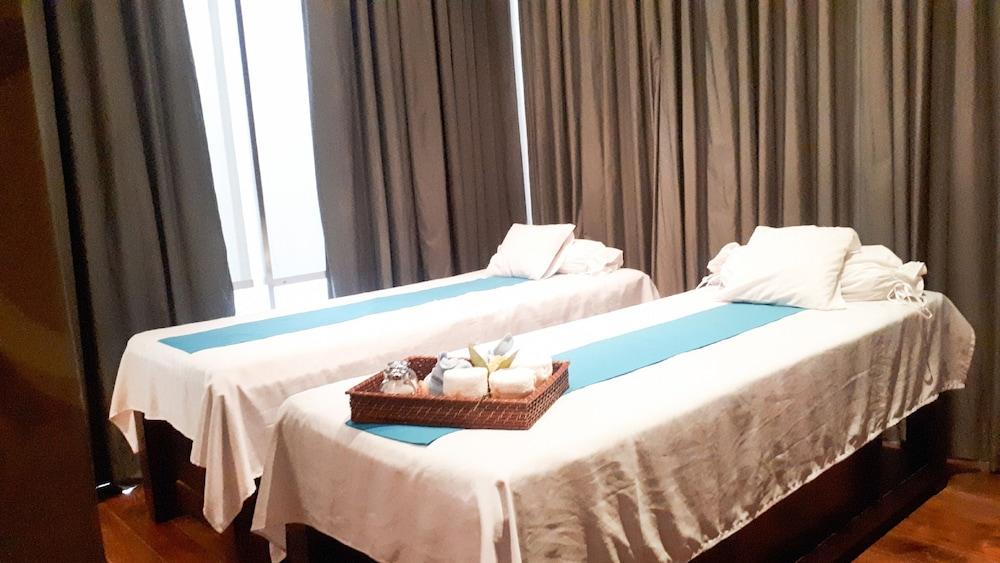 Fraser Menteng Aparthotel
