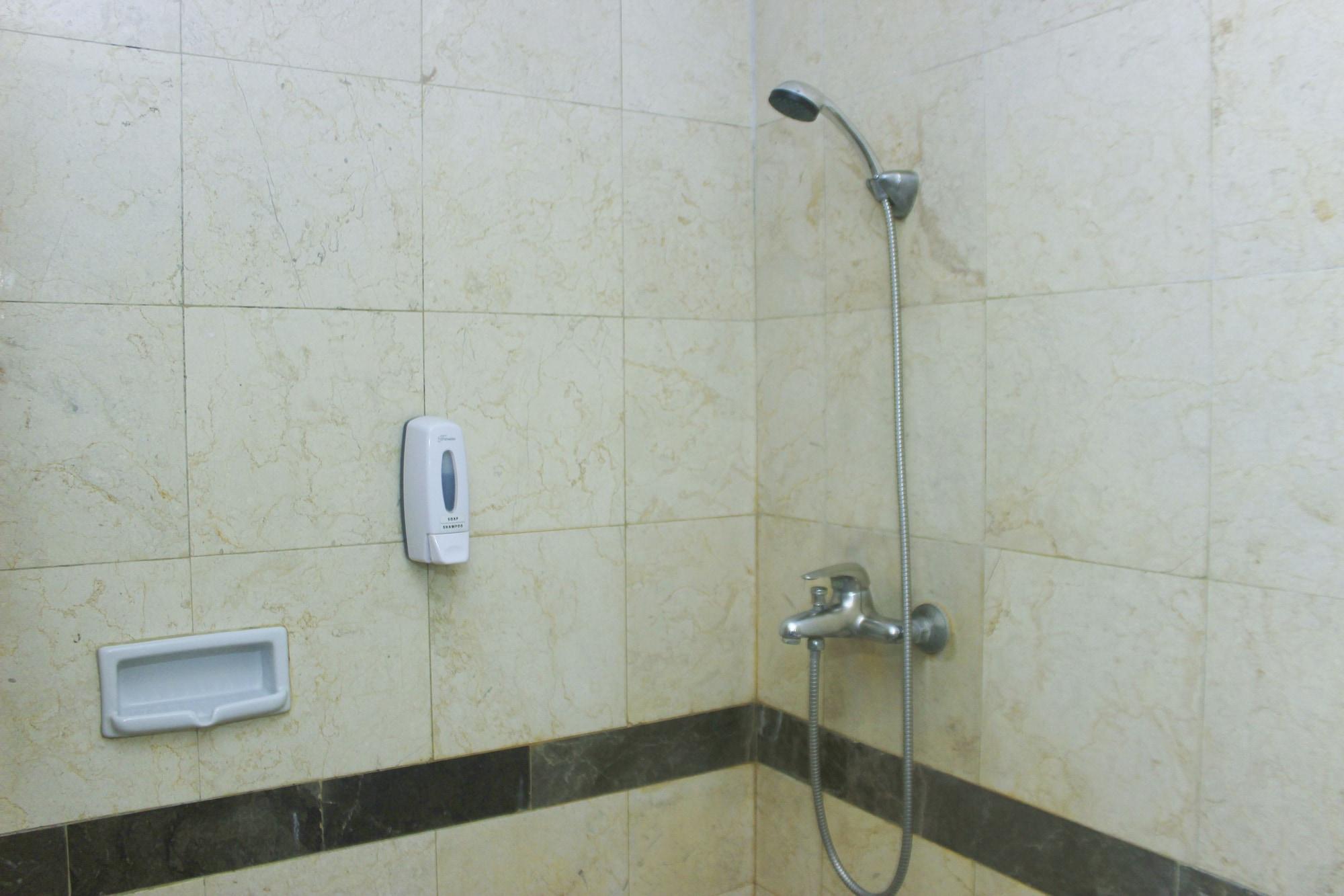 Hotel Mega Anggrek Slipi