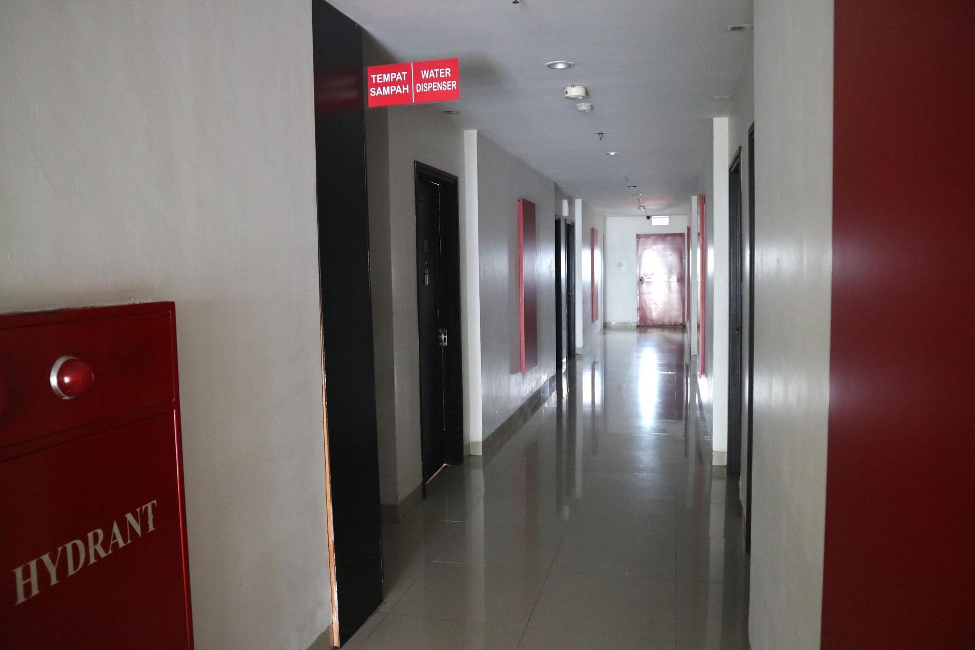 Amaris Dr. Susilo Grogol Hotel 2*