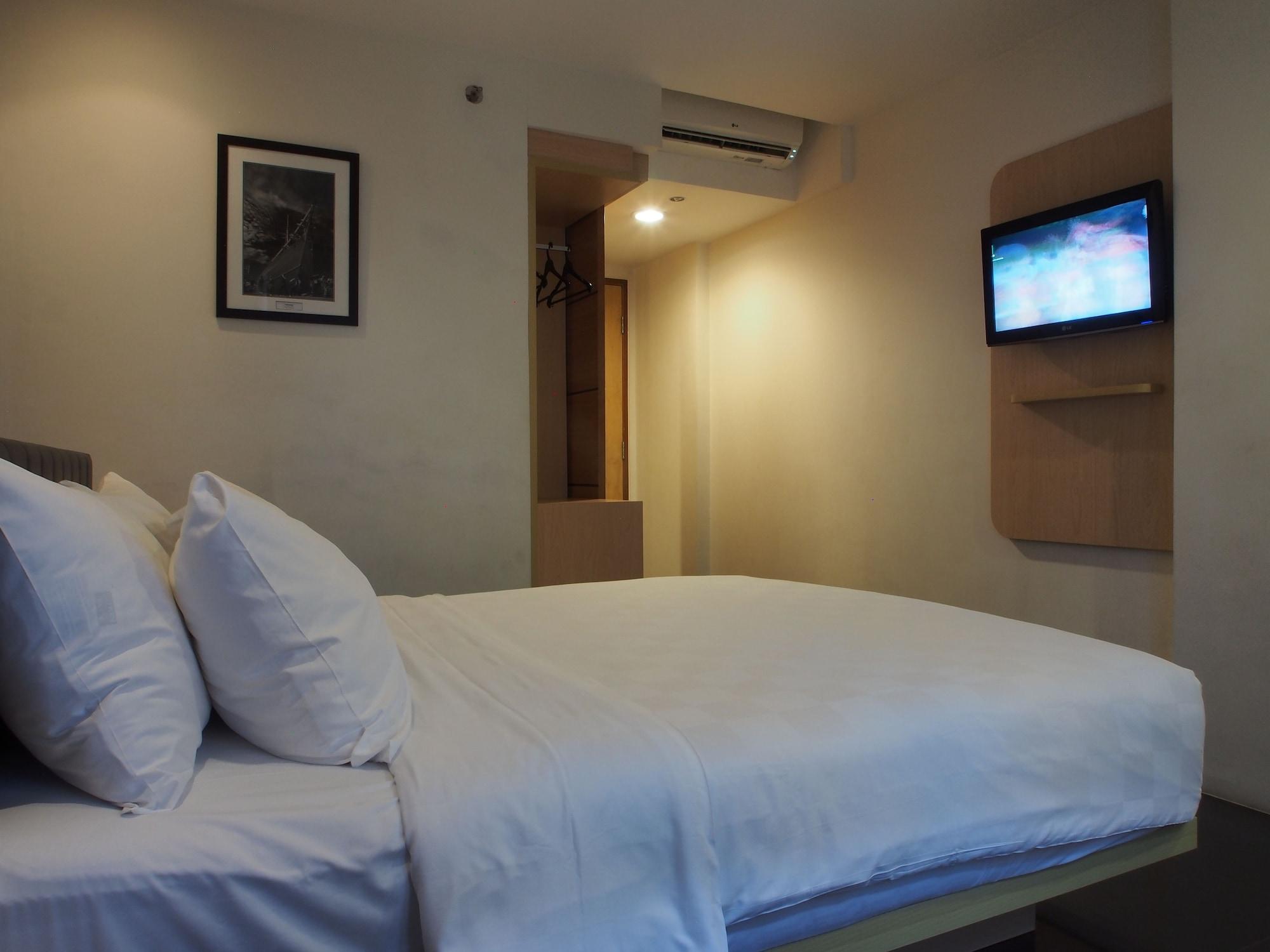 M Jakarta