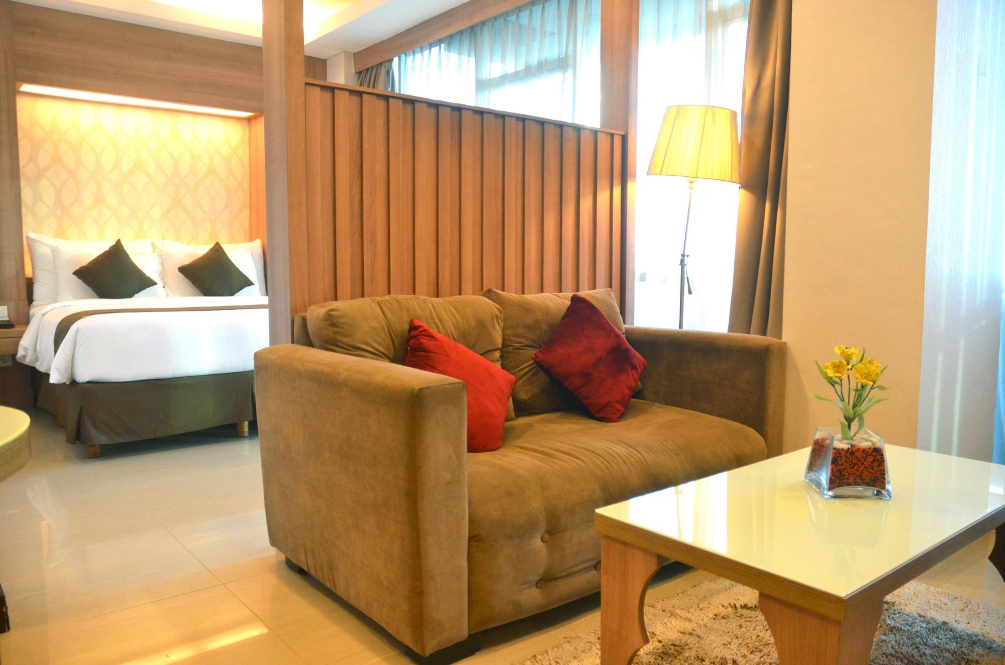 Gp Mega Kuningan 3*