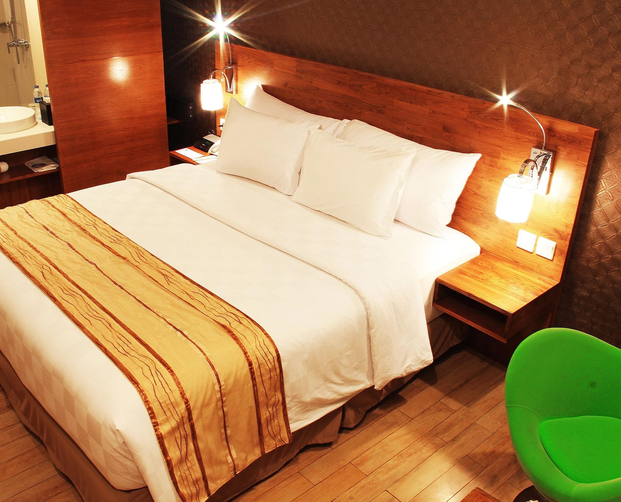 Hariston & Suites, Pluit - Hotel 4*