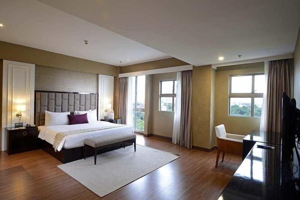 Discovery Ancol Hotel 4*