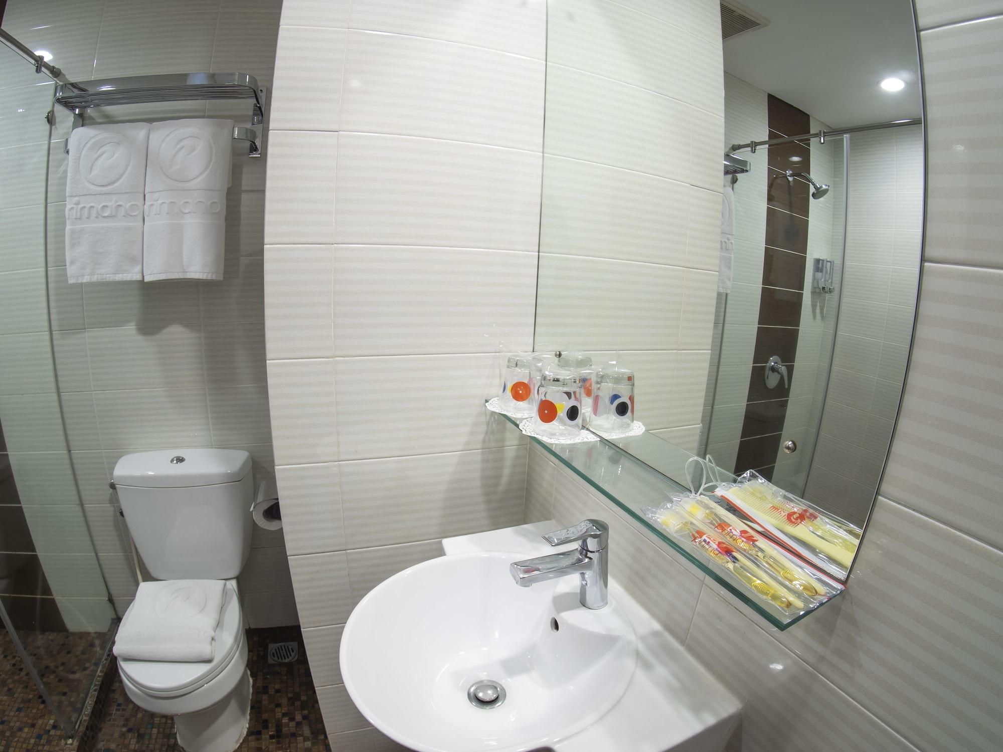 Khách sạn D'primahotel Wtc Mangga Dua 2*