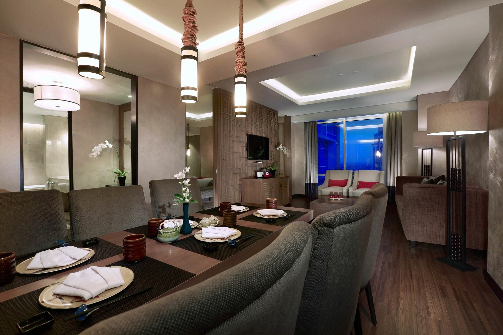 Aston Priority Simatupang And Conference Center 4* Jakarta