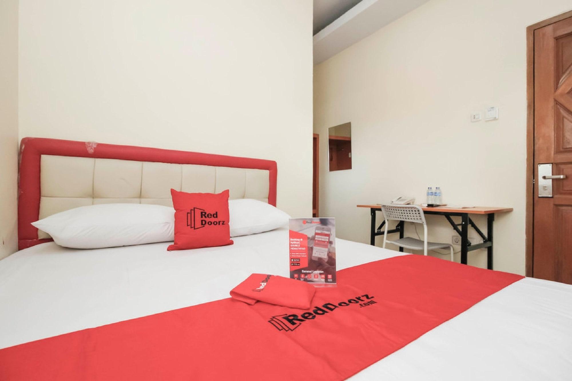 Hotel Reddoorz @ Jalan Pemuda