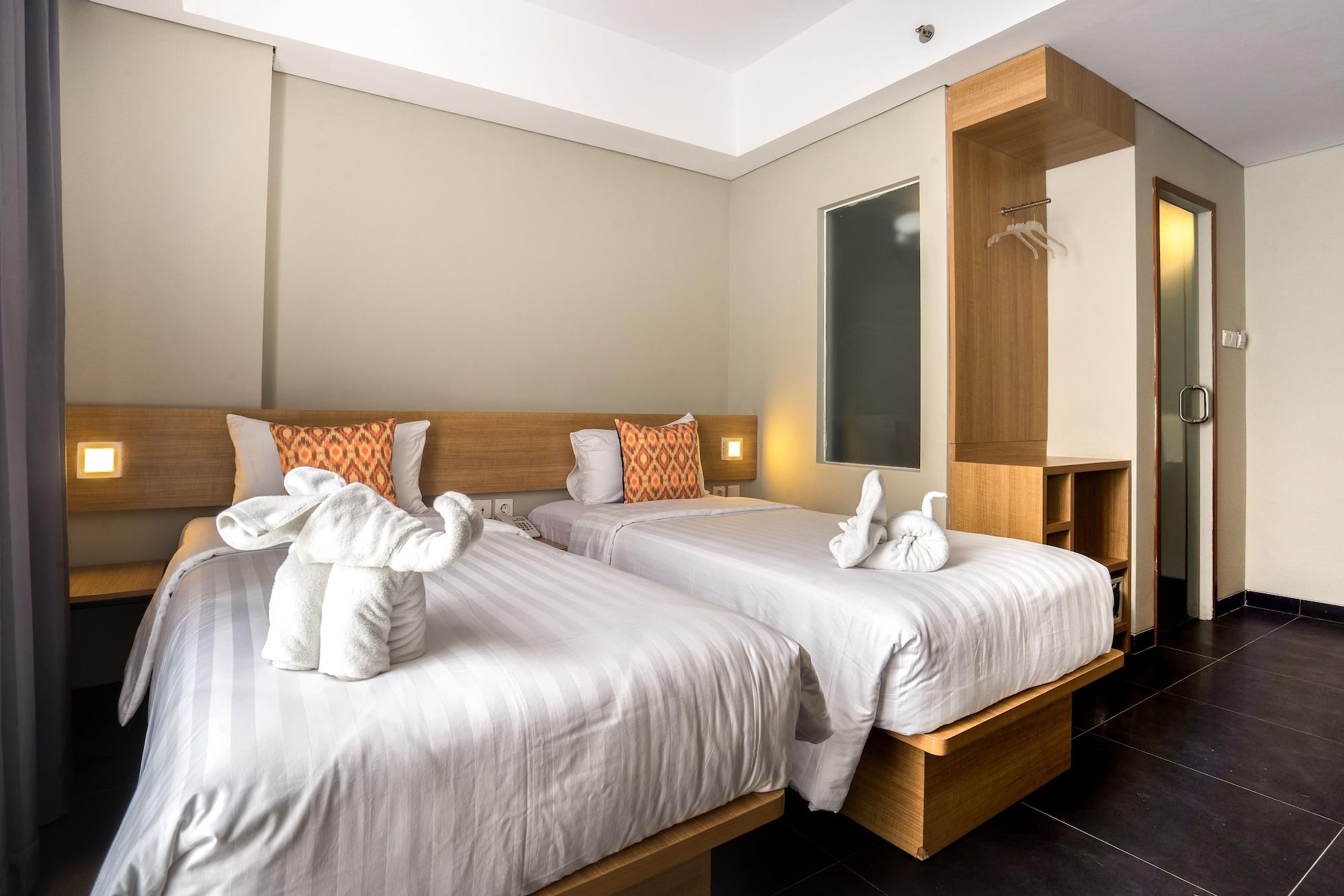 Maple Hotel 3*