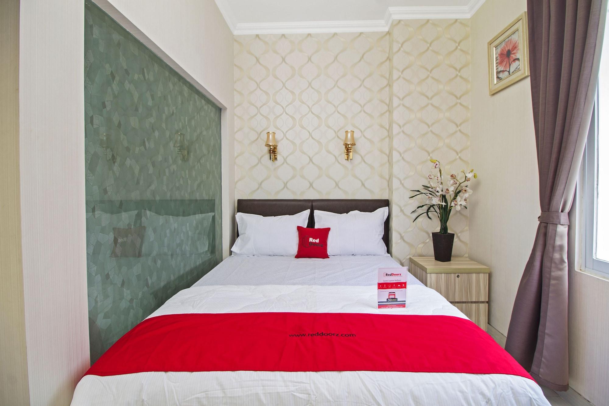 Reddoorz @ Cideng Barat 3* Jakarta