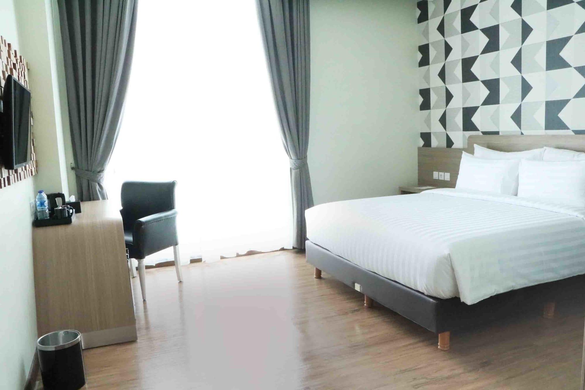 Luminor Pecenongan Hotel