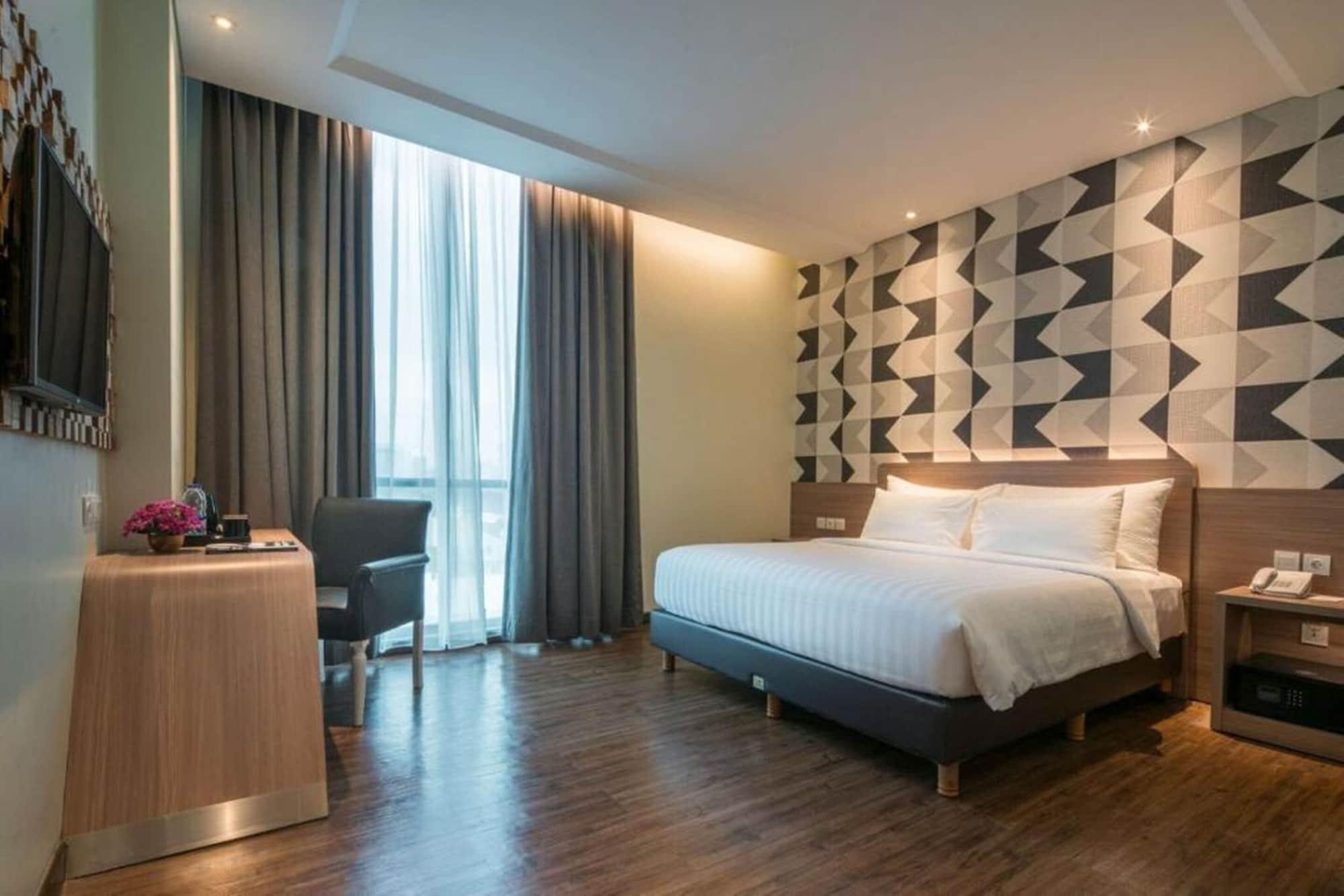 Hotel Luminor Pecenongan 3*