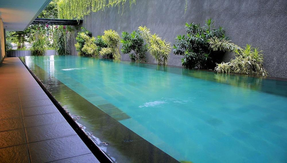 Zen Patra Kuningan Syariah Guest house Jakarta