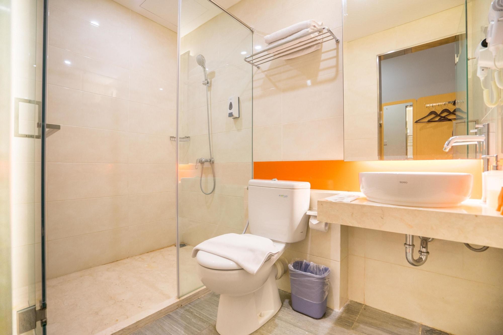 Juno Jatinegara 3* Jakarta