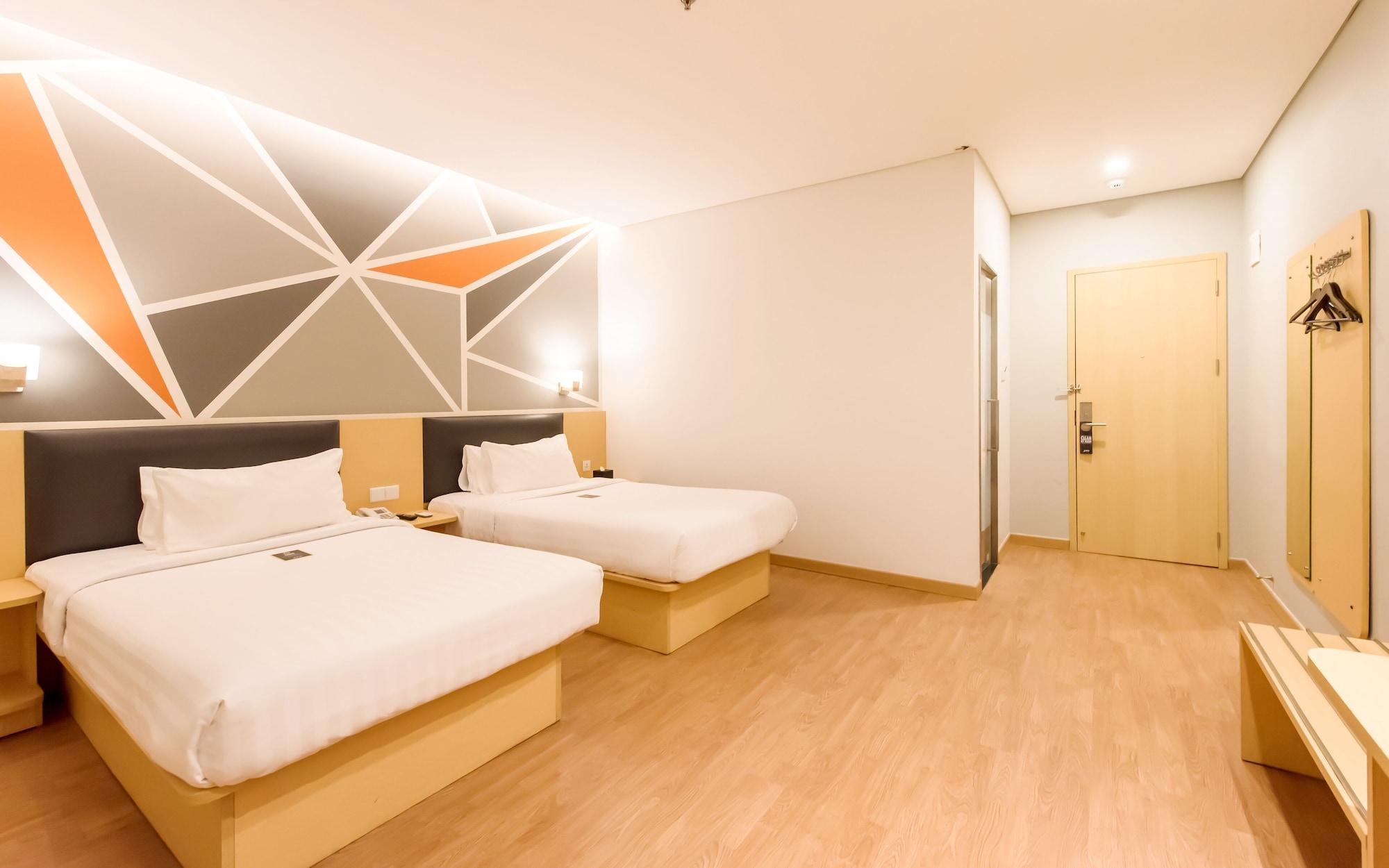 Juno Jatinegara Hotel Jakarta