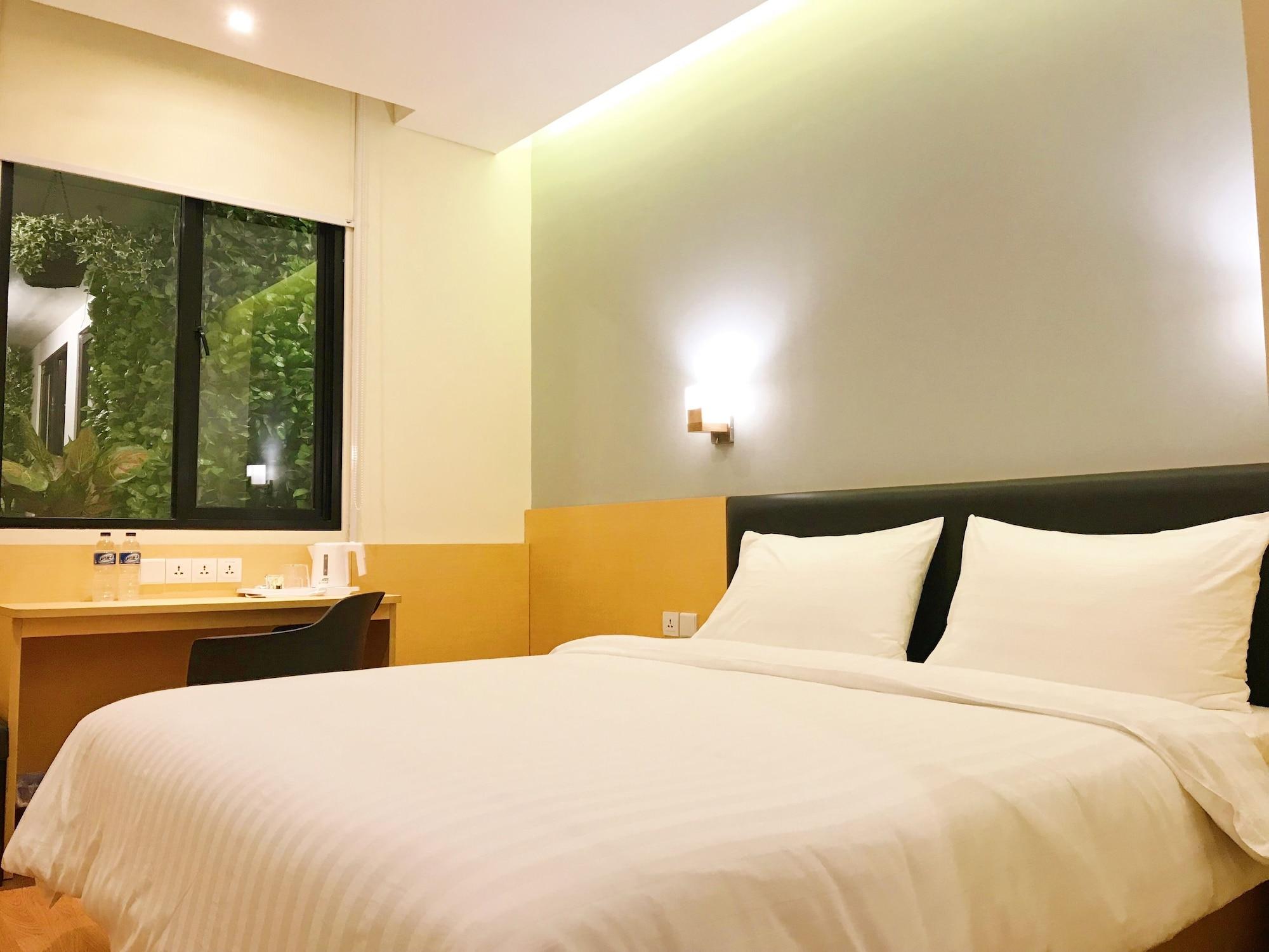 Hotel Juno Jatinegara