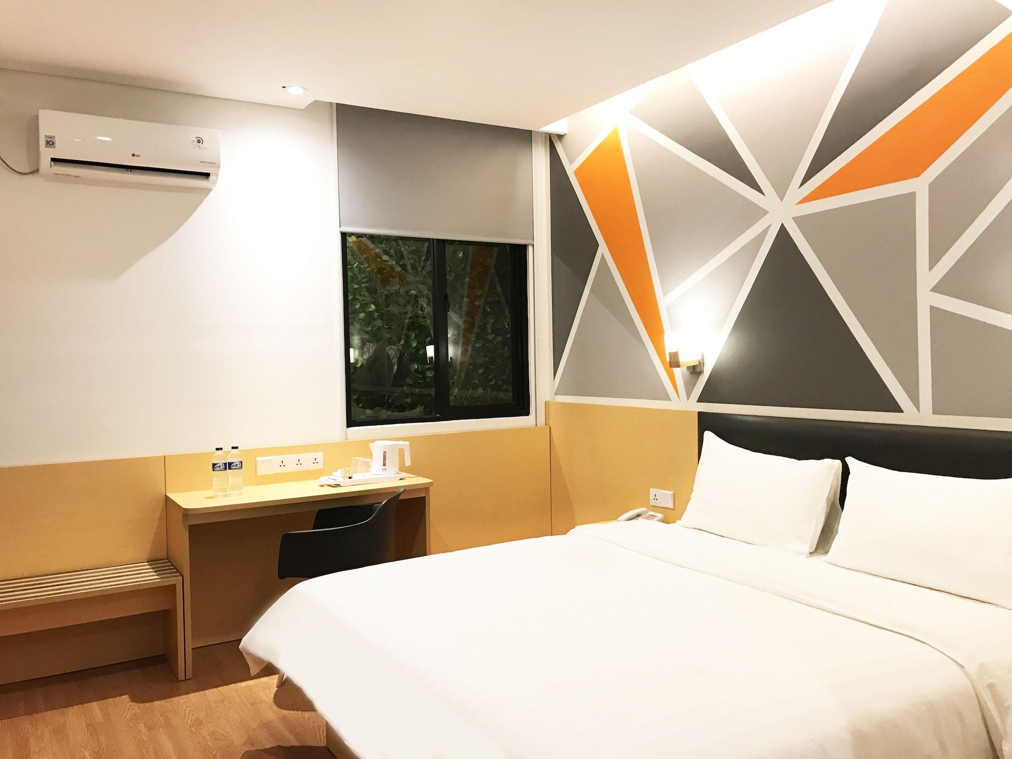 Juno Jatinegara Hotel Jakarta
