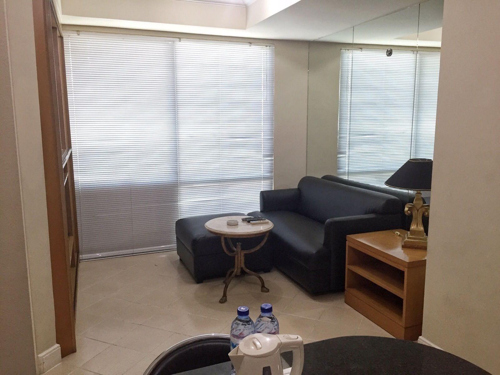 Batavia & Serviced 4*