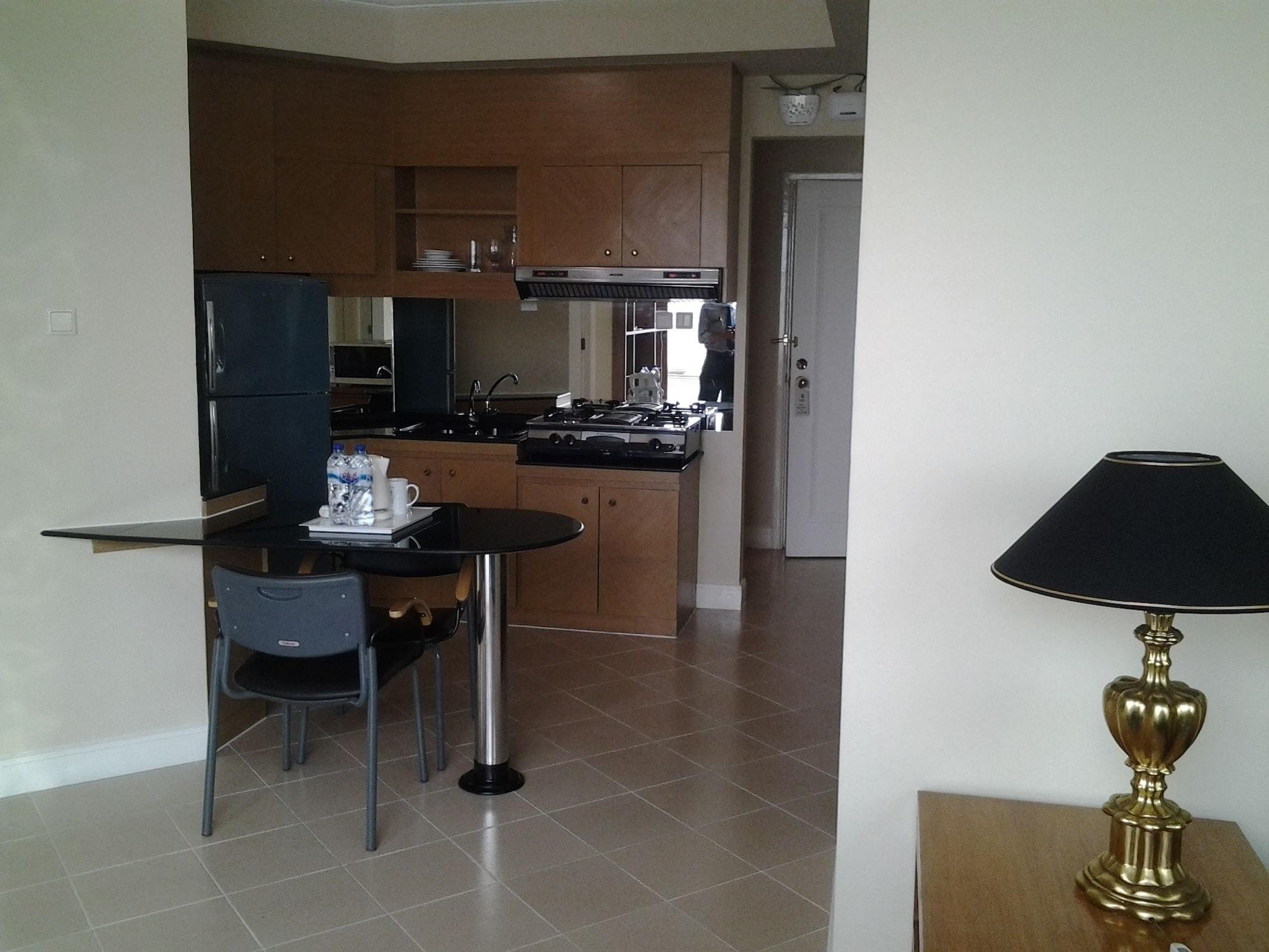Batavia & Serviced Aparthotel 4*