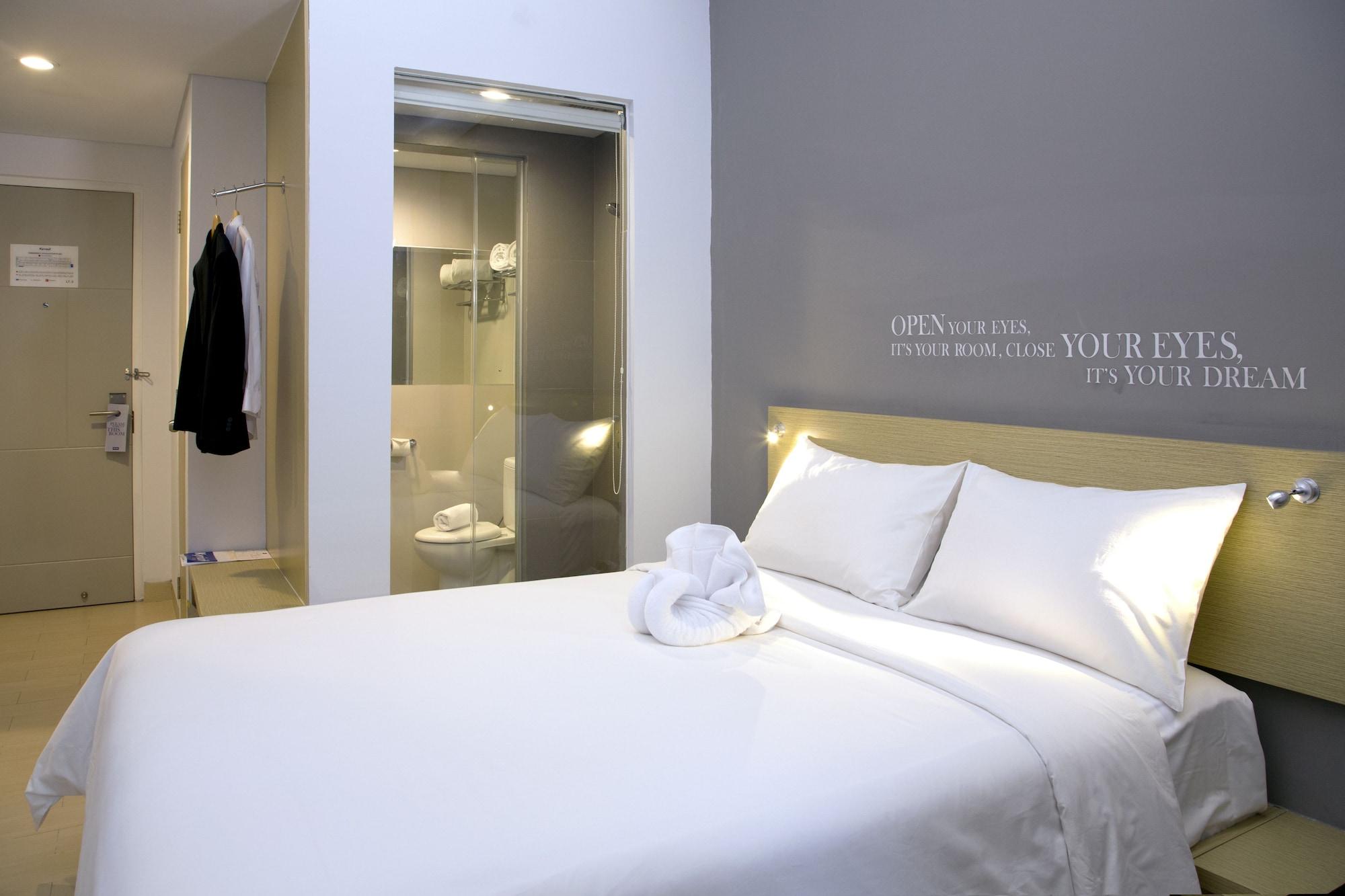 Kyriad Fatmawati Hotel 3*