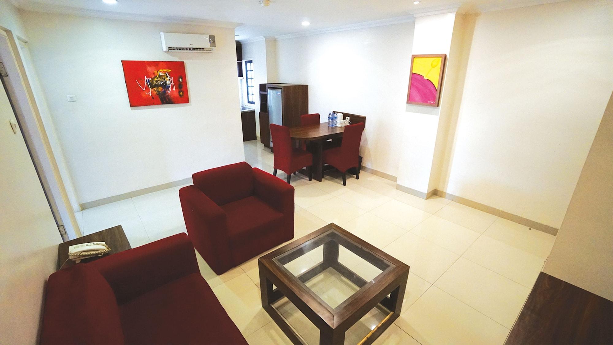 Hotel 1o1 Urban Thamrin 3*