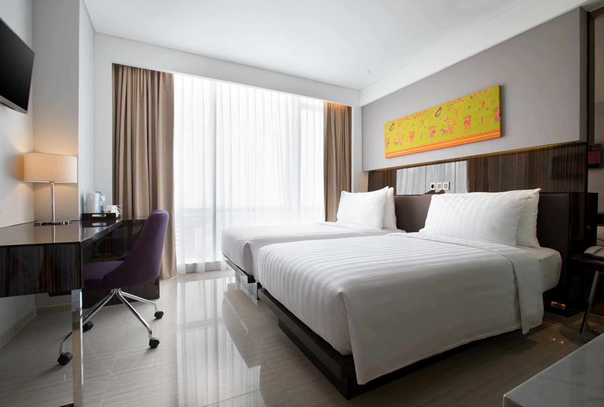 Santika Premiere Hayam Wuruk Khách sạn 4*