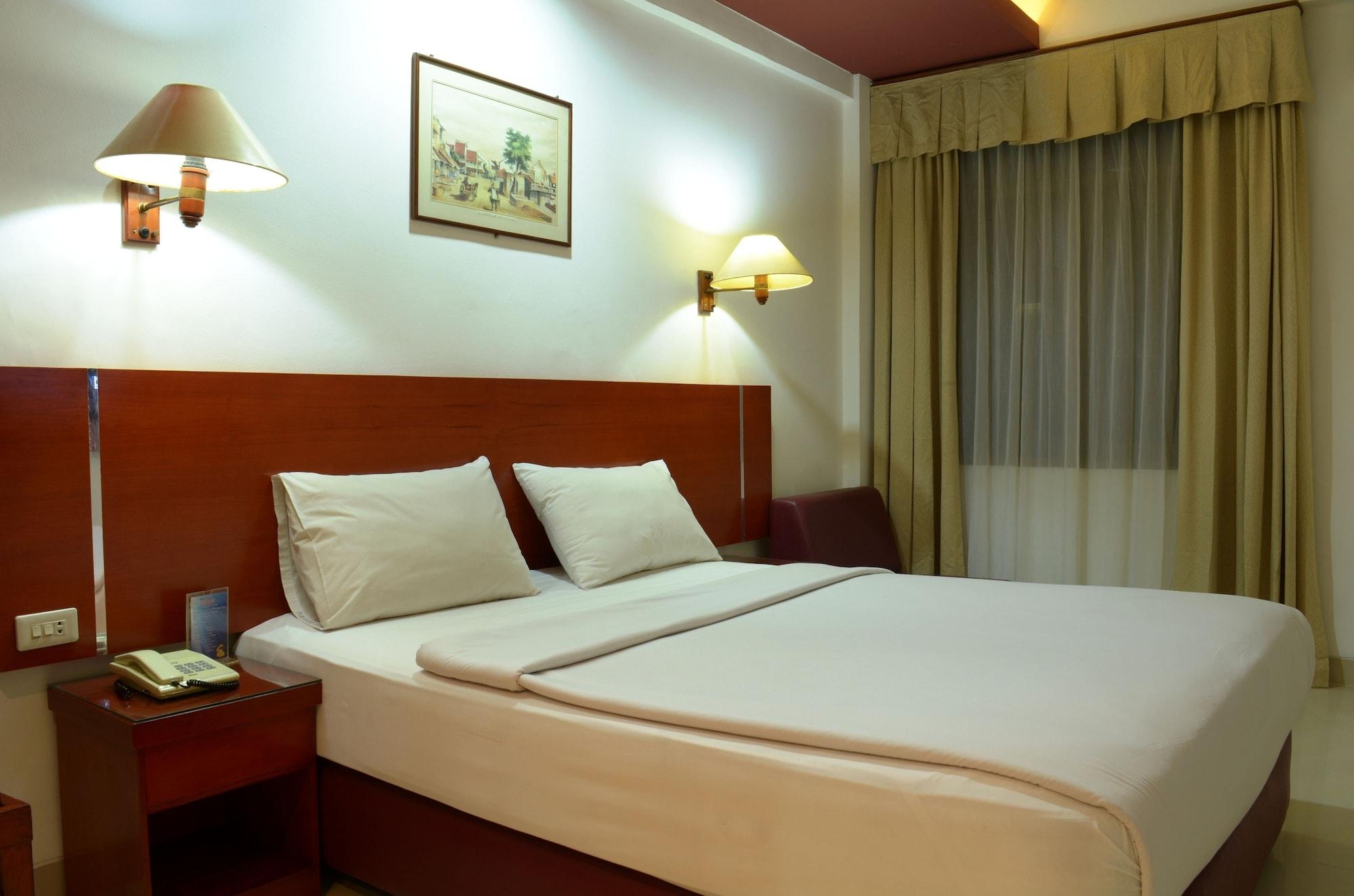 Hotel Puri Mega Jakarta