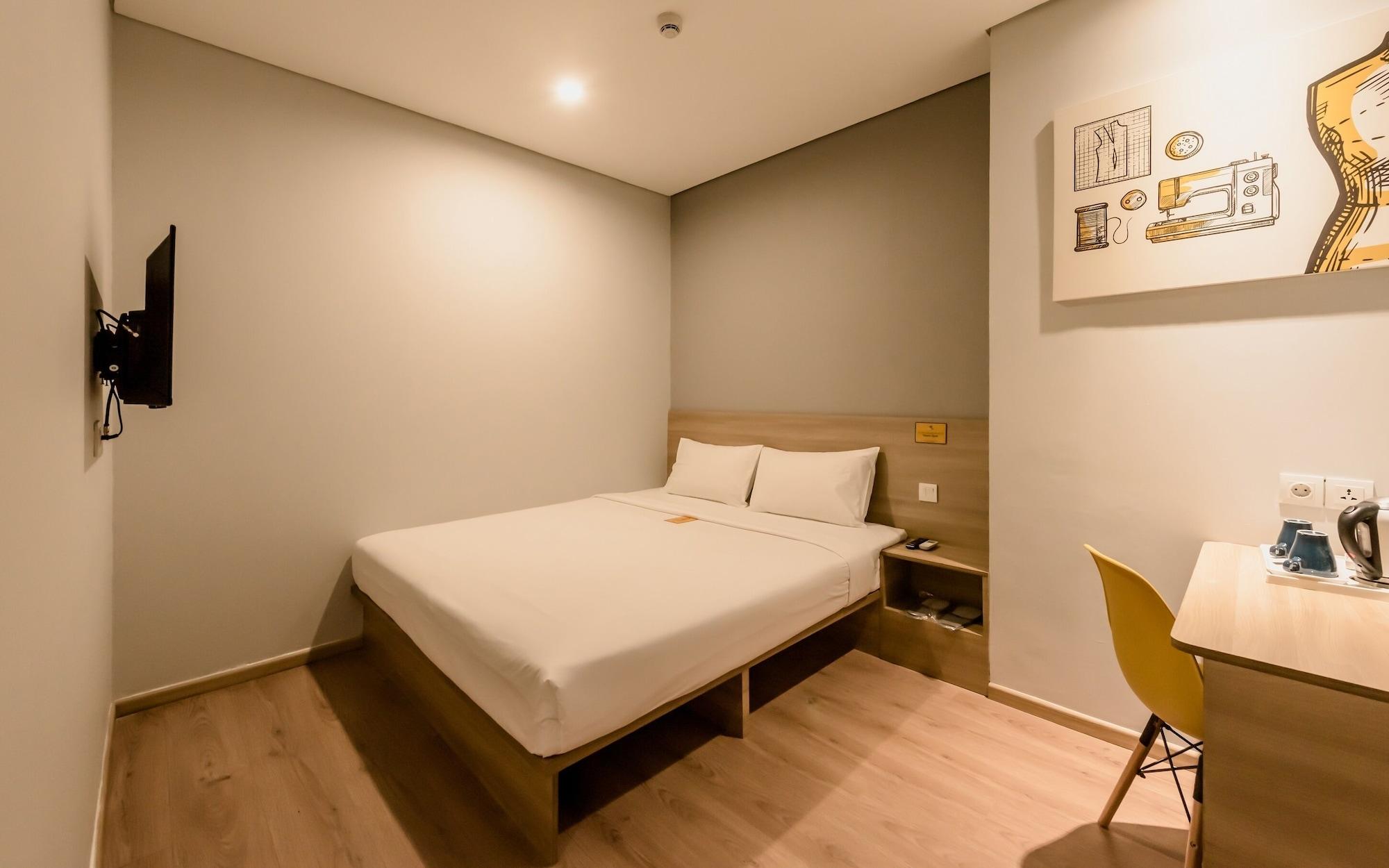 Yellow Bee Tanah Abang Hotel Jakarta
