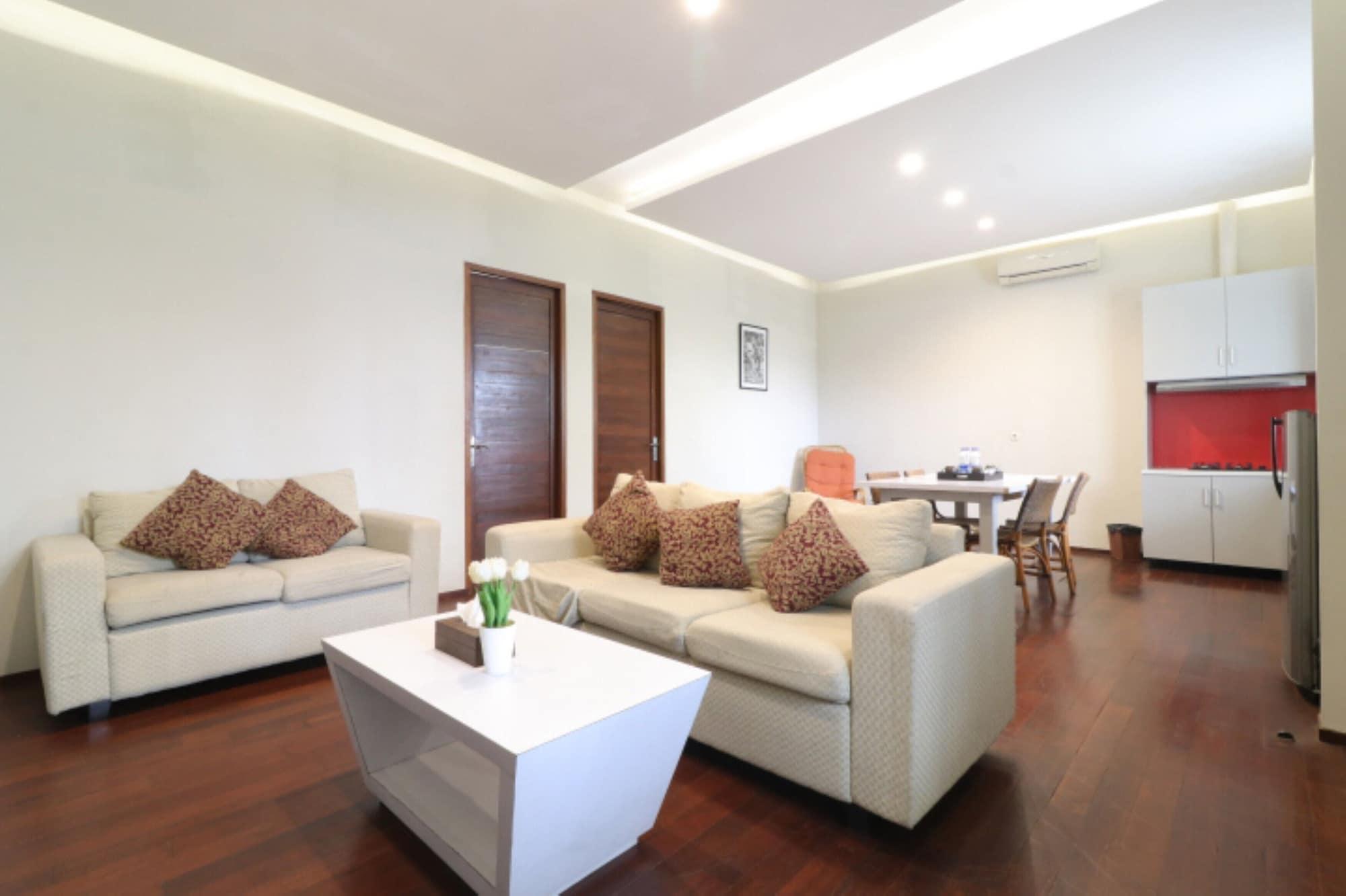 Pejaten Valley Guest house 4*