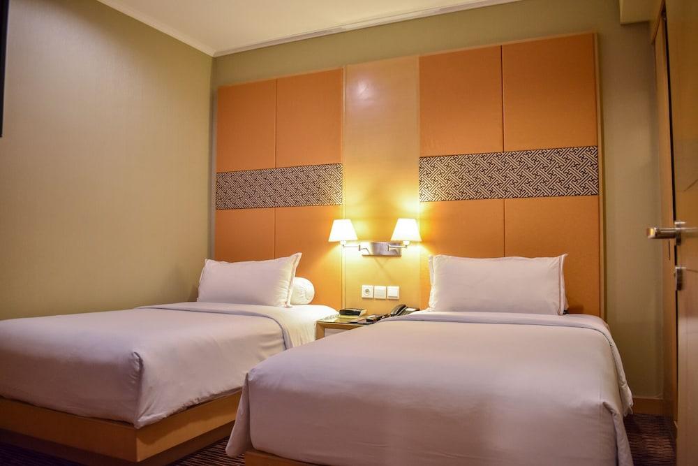 Sedayu Kelapa Gading Hotel Jakarta