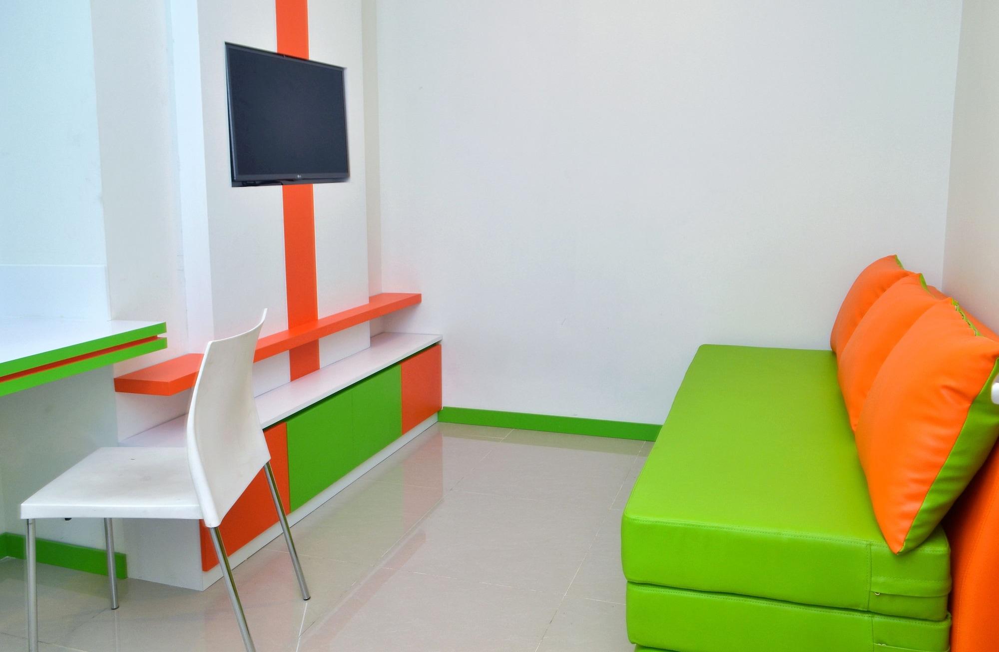 Titanium Express Homtel 2*